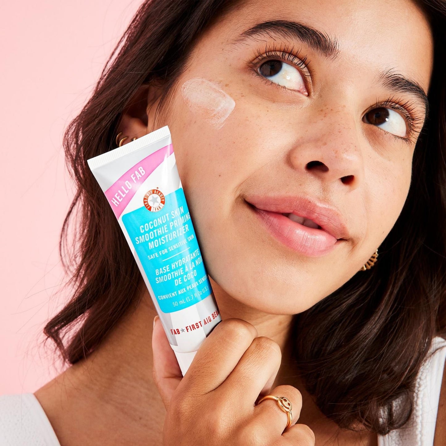 First Aid Beauty Hidrante Base de Coco