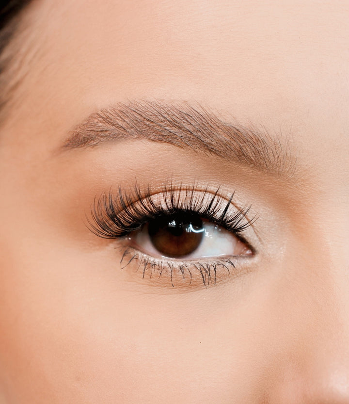 Kriz Reales Beauty pestañas 3D