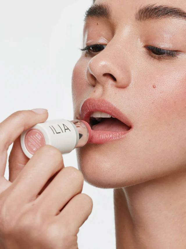 Ilia Multi-stick para mejillas y labios