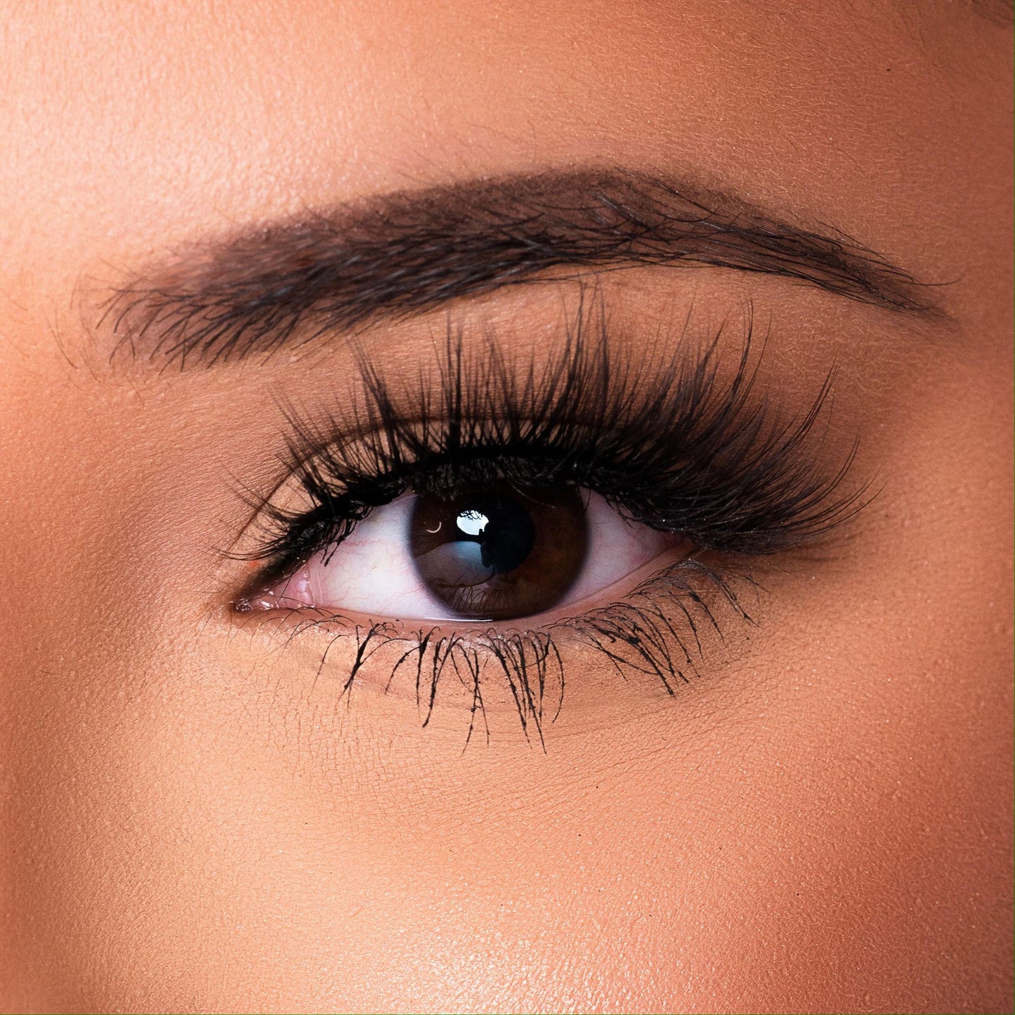 Kriz Reales Beauty pestañas 3D